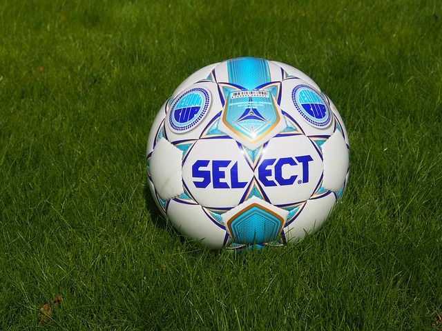 带伤作战的 带伤作战的